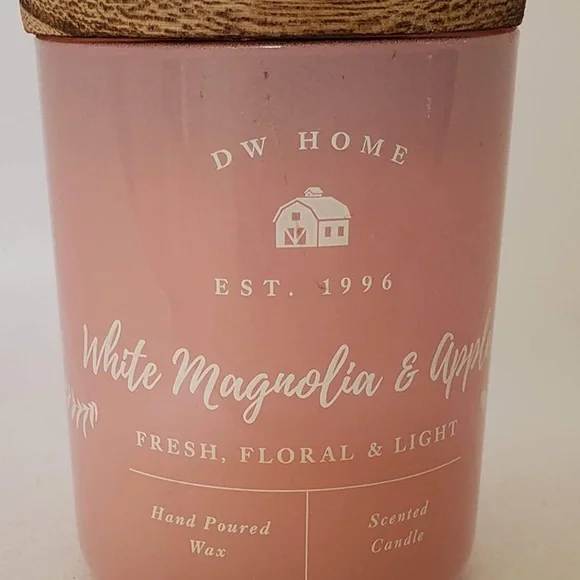 DW Home Farmhouse Collection White Magnolia AppleCandleWooden oz